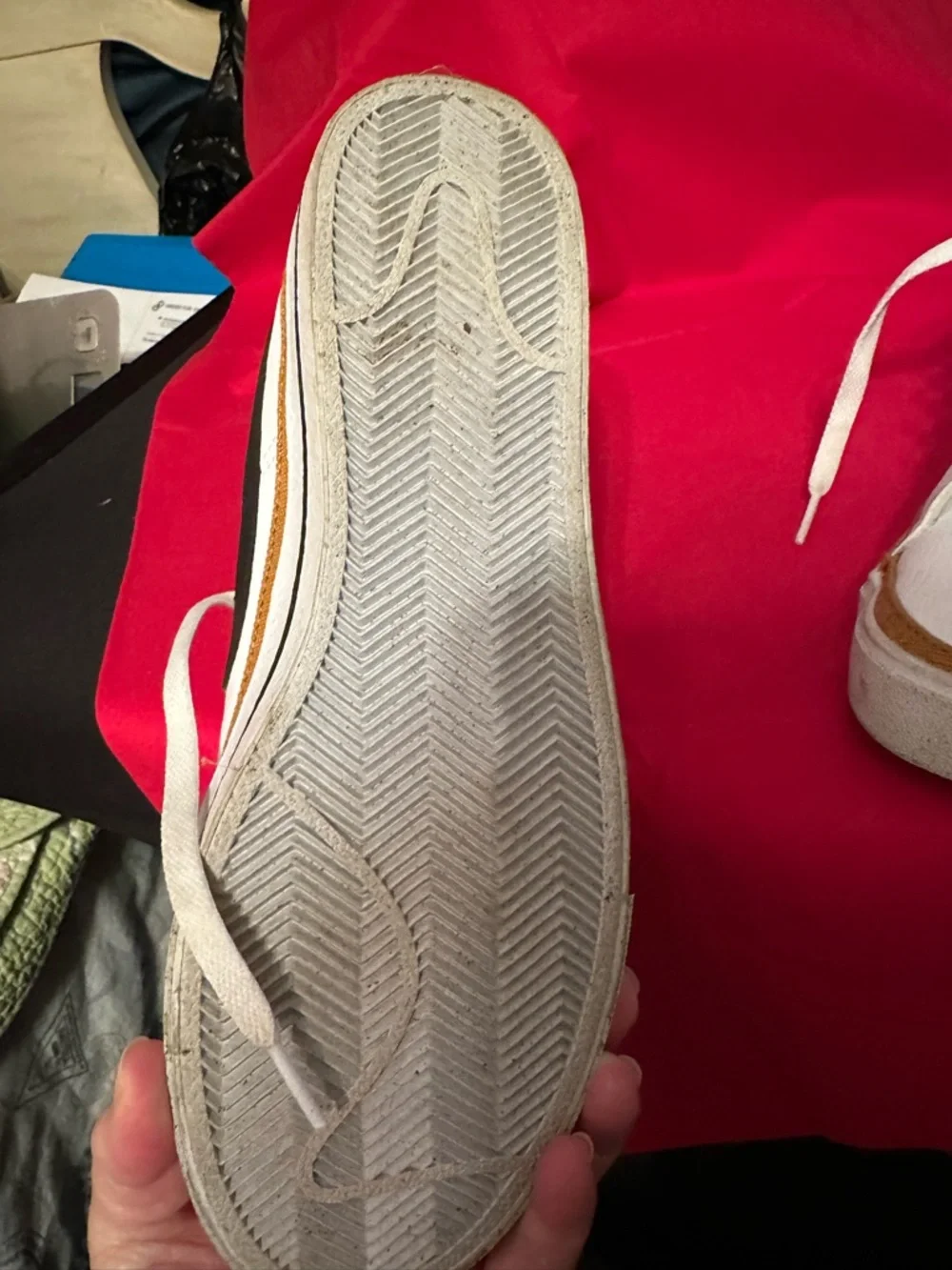 Nike White Sneakers with Navy Swoosh and Gold Accent - Picture 11 of 11